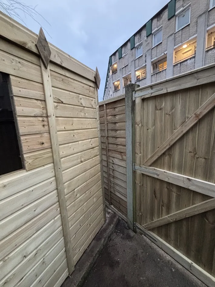 New shed gate after installation